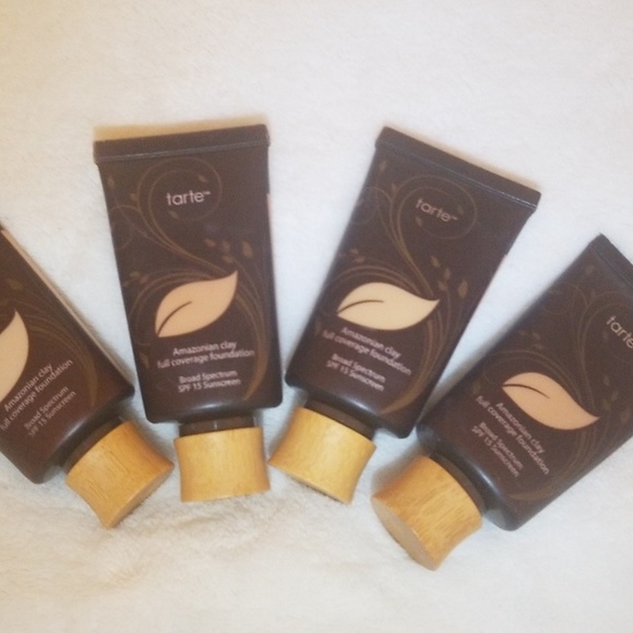 Tarte Amazonian clay full coverage foundation - Picture 3 of 3
